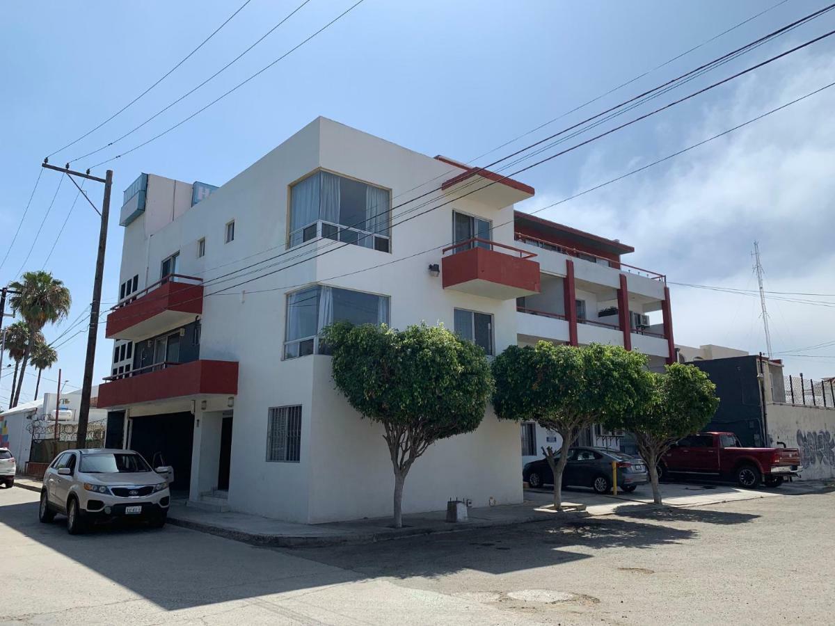 波萨达唐费尔南多酒店 恩塞纳达港 外观 照片